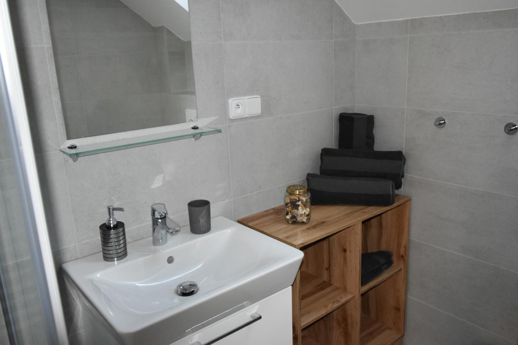 Na Satine Apartment