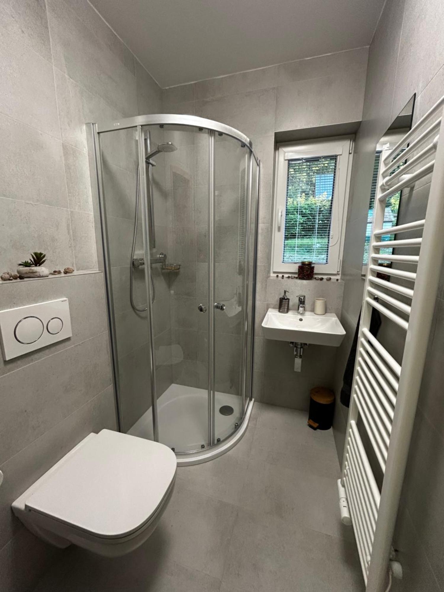 Na Satine Apartment